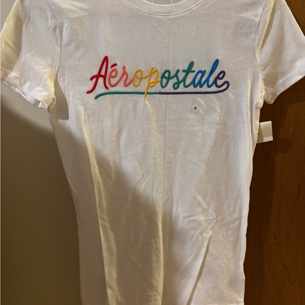 Women’s Aeropostale White Tee with Rainbow Logo Size Medium NWT